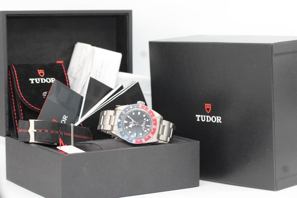 Tudor Black Bay GMT M79830RB-0001 Image 6